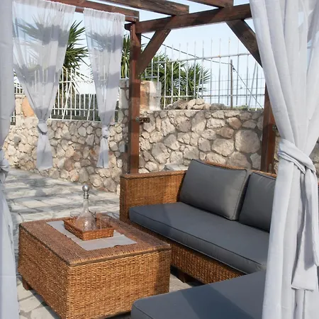 Villa Ips Pateo Pláka